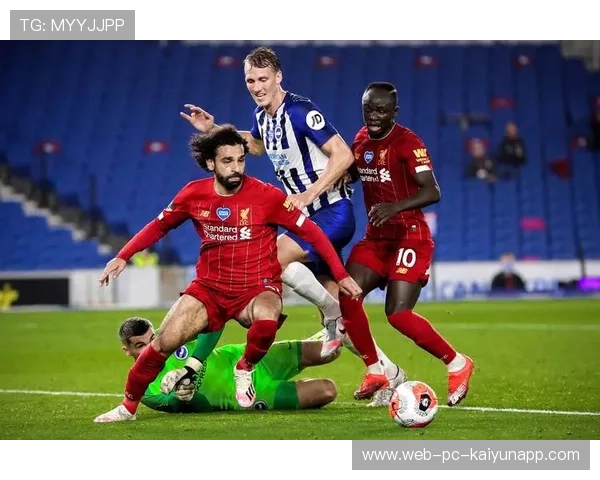 利物浦重建计划启幕:引入战术型支点,豪赌未来荣耀 利物浦重建计划启幕:引入战术型支点,豪赌未来荣耀